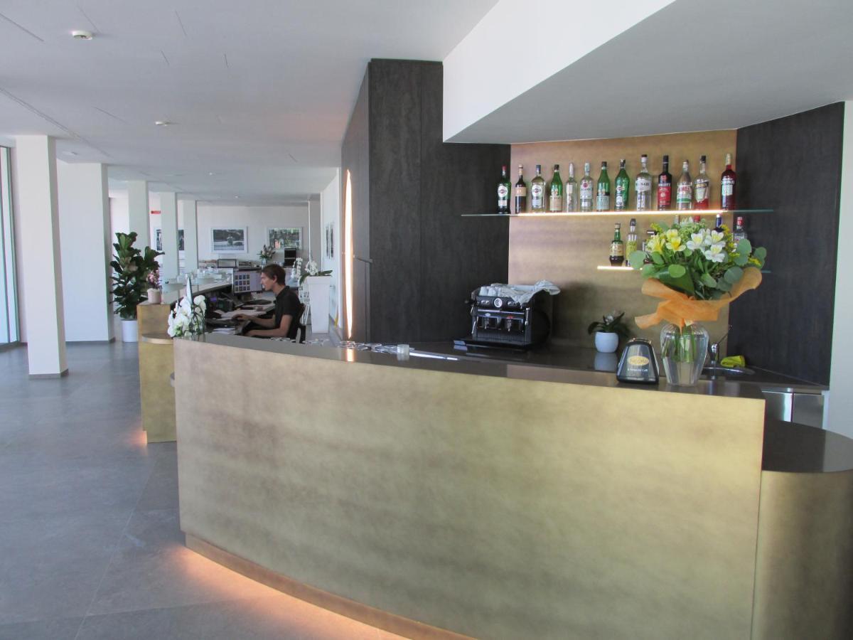 Residence Cristallo เซนีกัลเลีย ภายนอก รูปภาพ